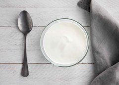 Borscht. Sour cream